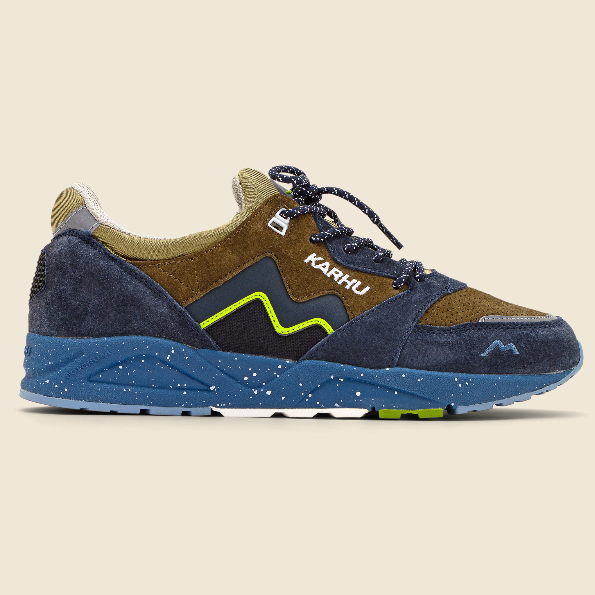 Karhu, Aria Sneaker - India Ink/Dark Olive