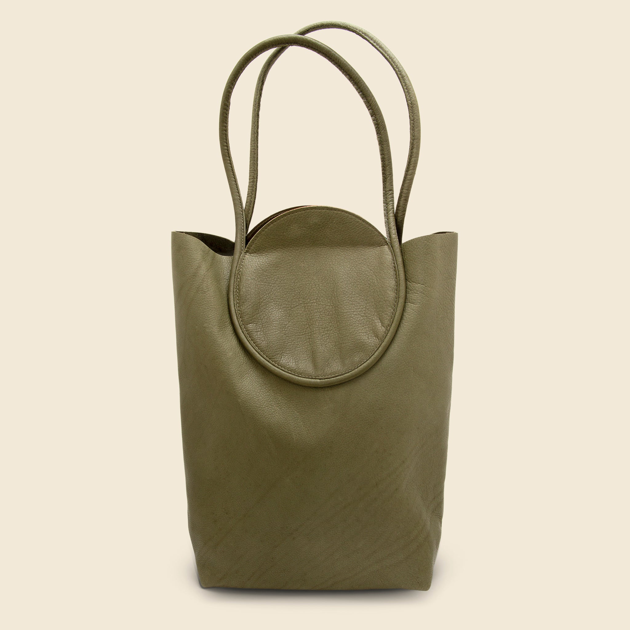 8.6.4 Design, Circle Snap Tote - Olive