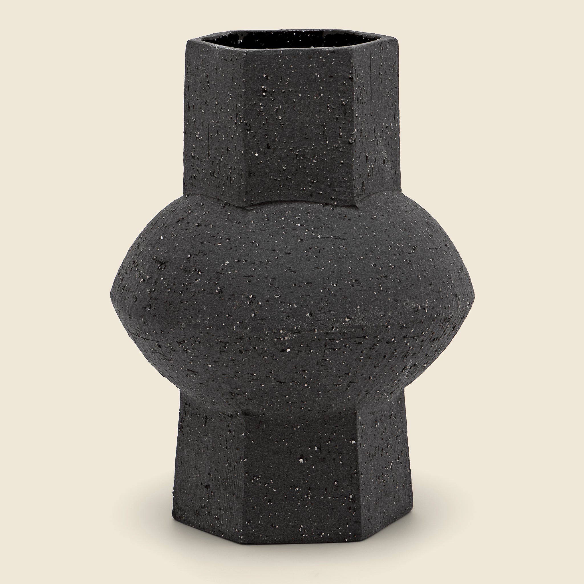 Home, Cruz Hexagon Vase - Black