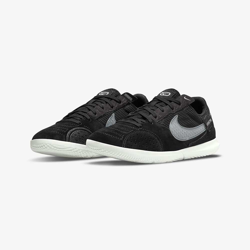 Nike, JR Nike Streetgato Soccer Shoe - Black/Summit White