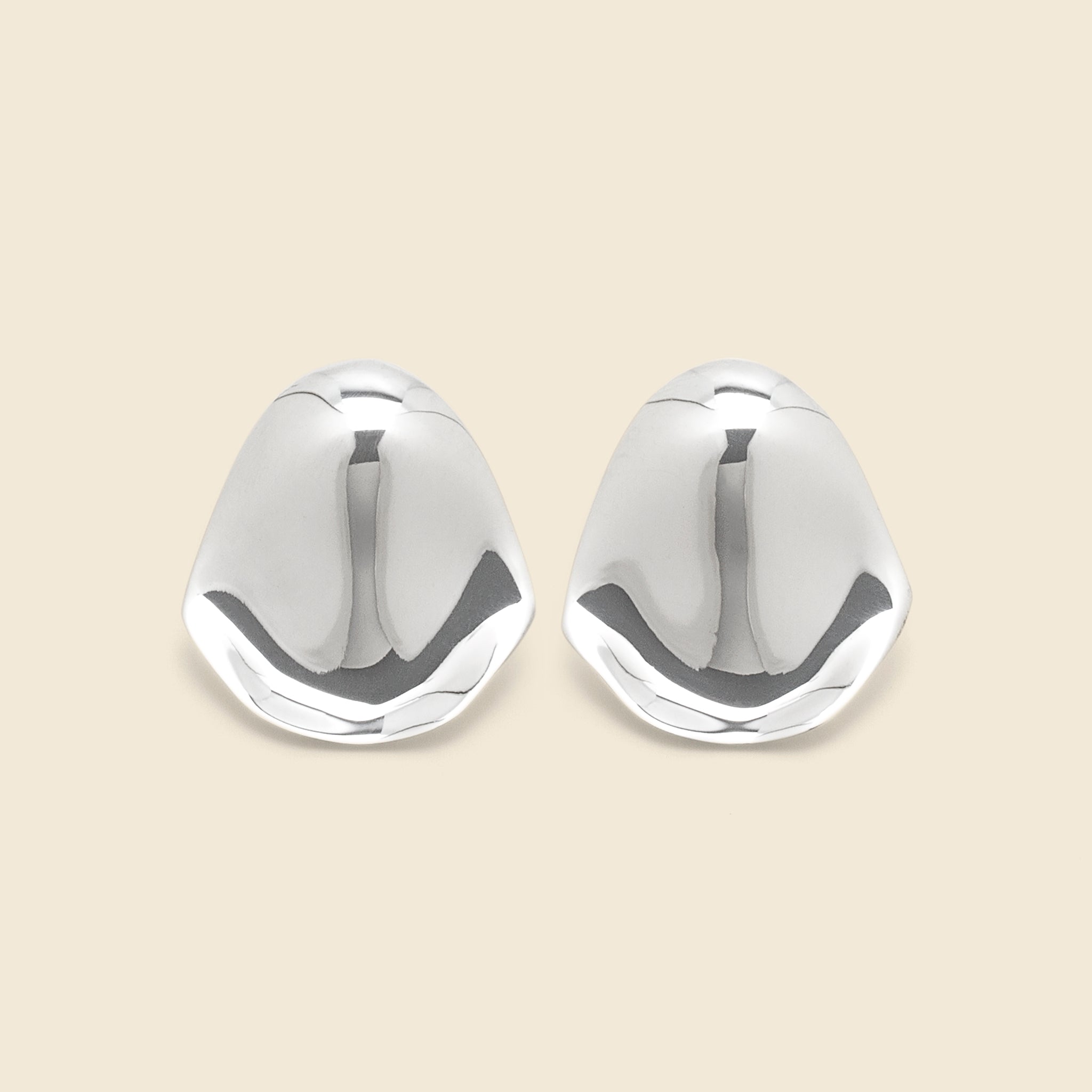 8.6.4 Design, Smooth Oval Large Stud Earrings - Sterling Silver